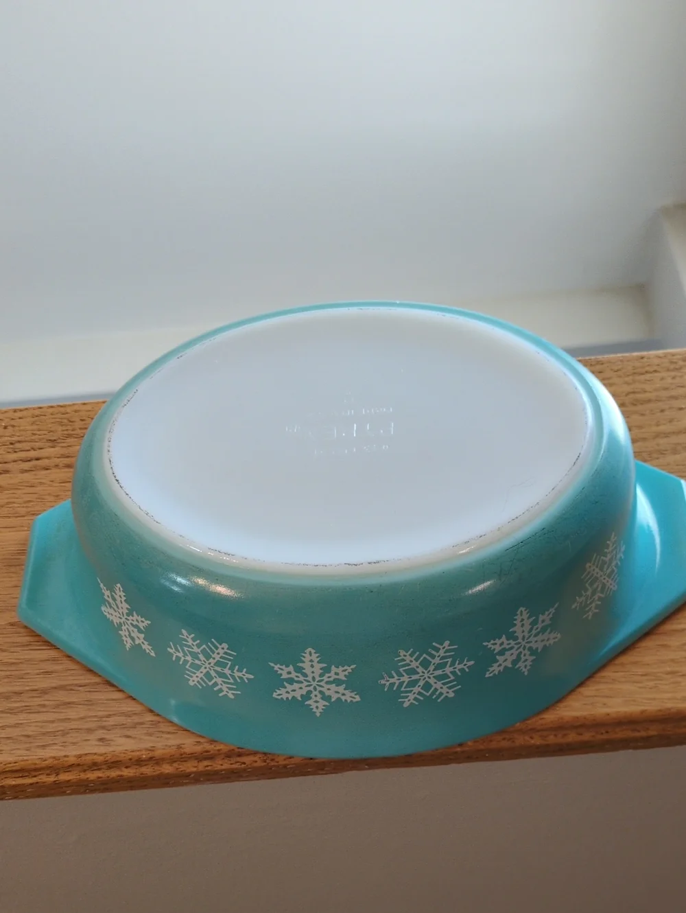 Pyrex stylish turquoise